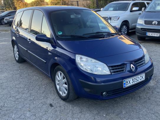 Renault Megane scenic 2005г. в рассрочку