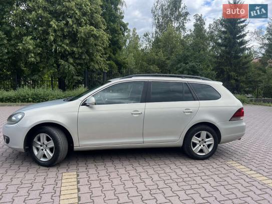 Volkswagen Golf
                            2009г. в рассрочку