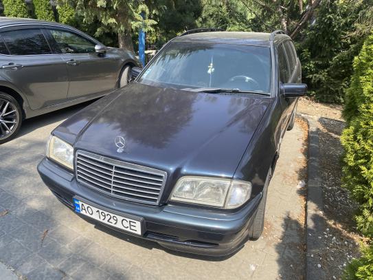 Mercedes-benz C 220 2000р. у розстрочку