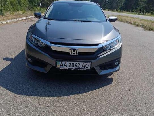 Honda Civic                           2018г. в рассрочку