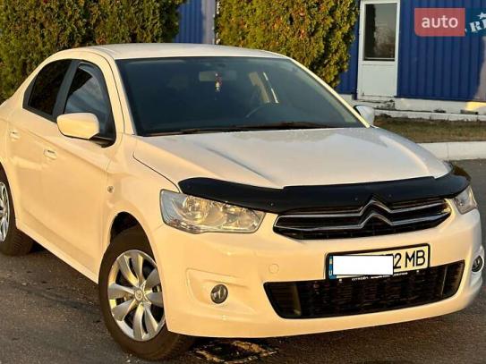 Citroen C-elysee 2013г. в рассрочку