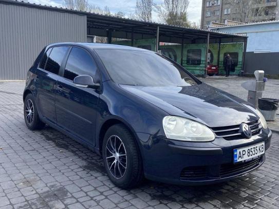 Volkswagen Golf                            2005г. в рассрочку