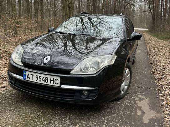 Renault Laguna                          2010г. в рассрочку