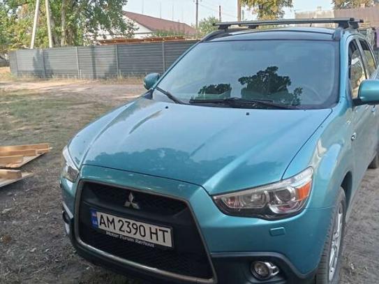 Mitsubishi Asx 2010г. в рассрочку