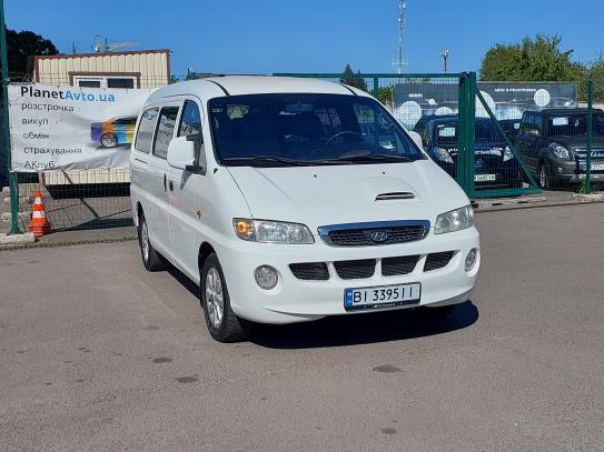 Hyundai Starex                          2007г. в рассрочку