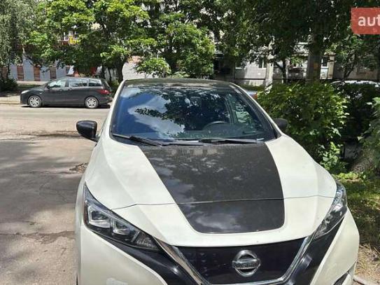 Nissan Leaf 2018р. у розстрочку