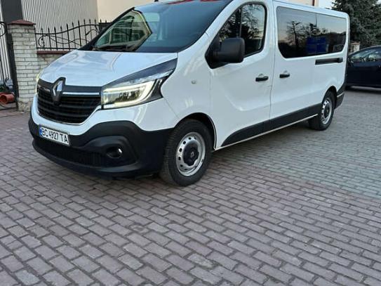 Renault Trafic
                          2020г. в рассрочку