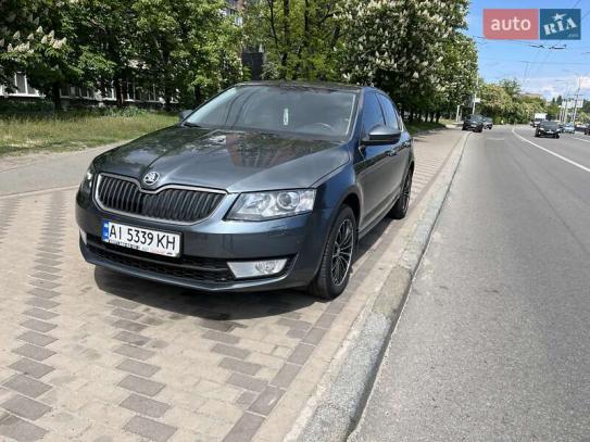 Skoda Octavia                         2015г. в рассрочку