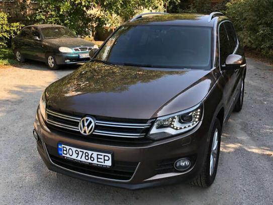 Volkswagen Tiguan 2014р. у розстрочку