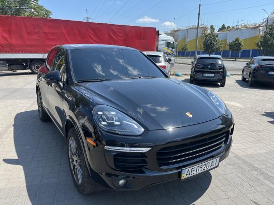 Porsche Cayenne
                         2016г. в рассрочку