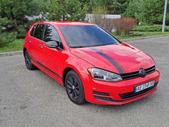 Volkswagen Golf
                            2016г. в рассрочку