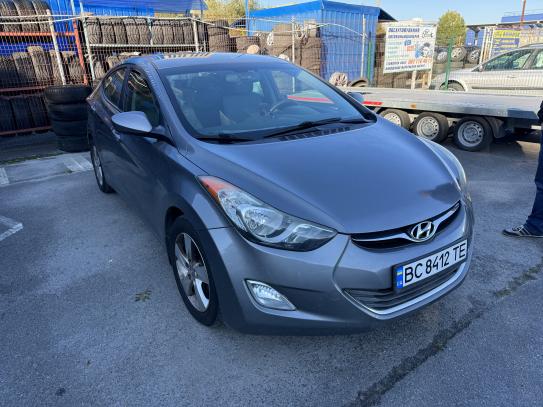 Hyundai Elantra 2013р. у розстрочку