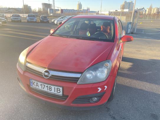 Opel Astra                           2005г. в рассрочку