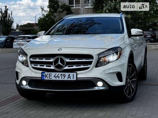 Mercedes-benz Gla-class 2015г. в рассрочку