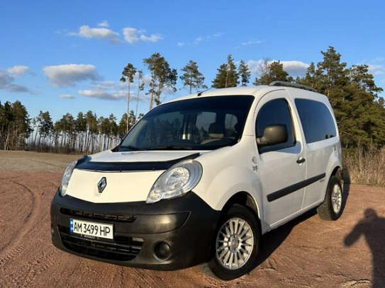 Renault Kangoo 2010р. у розстрочку