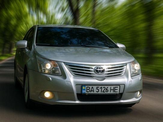 Toyota Avensis
                         2010г. в рассрочку