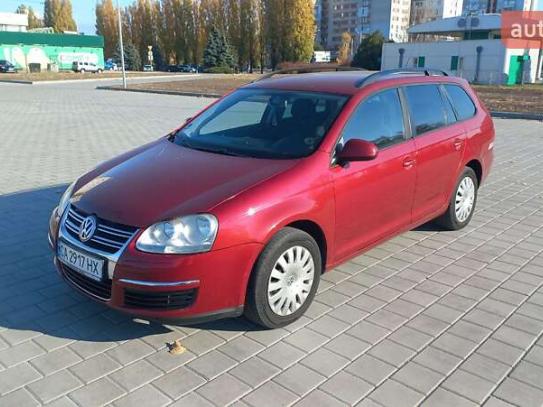 Volkswagen Golf 2008р. у розстрочку