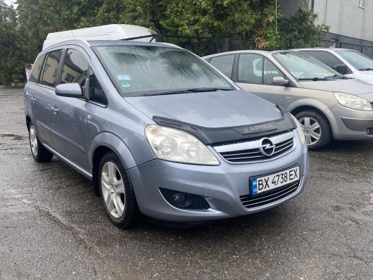 Opel Zafira
                          2008г. в рассрочку