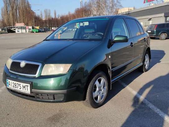 Skoda Fabia                           2003г. в рассрочку