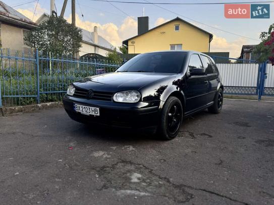 Volkswagen Golf                            2002г. в рассрочку