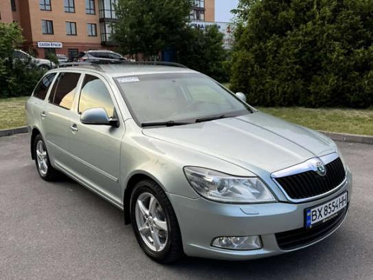 Skoda Octavia
                         2011г. в рассрочку