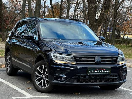 Volkswagen Tiguan                          2018г. в рассрочку