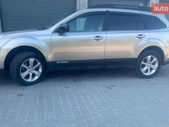 Subaru Outback 2014р. у розстрочку