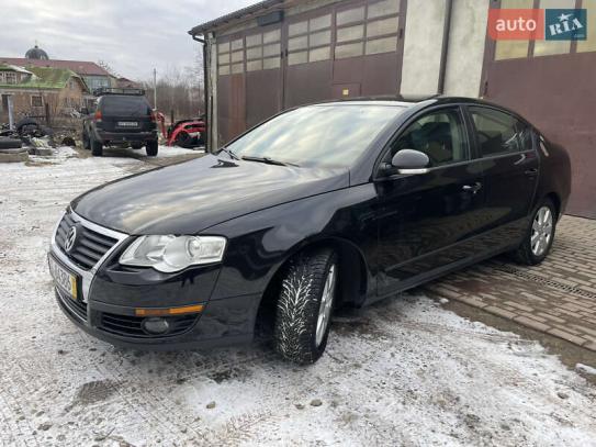 Volkswagen Passat                          2006г. в рассрочку