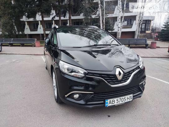Renault Megane scenic 2017г. в рассрочку