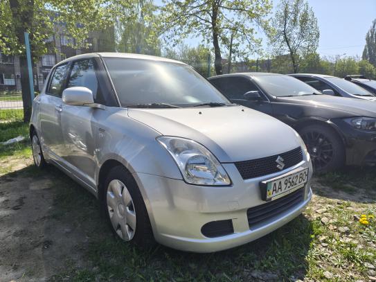 Suzuki Swift
                           2006г. в рассрочку