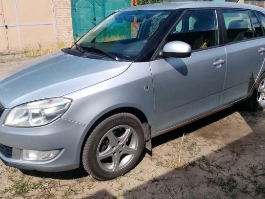 Skoda Fabia 2014г. в рассрочку