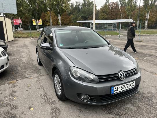 Volkswagen Golf 2009р. у розстрочку