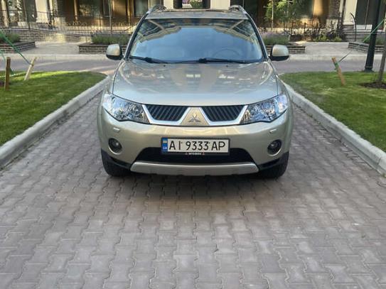 Mitsubishi Outlander
                       2008г. в рассрочку
