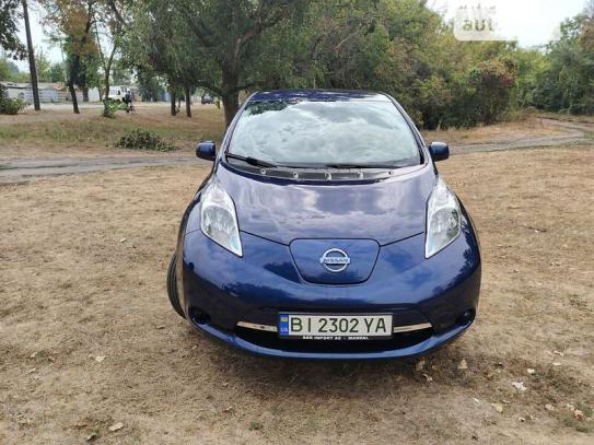 Nissan Leaf 2016г. в рассрочку