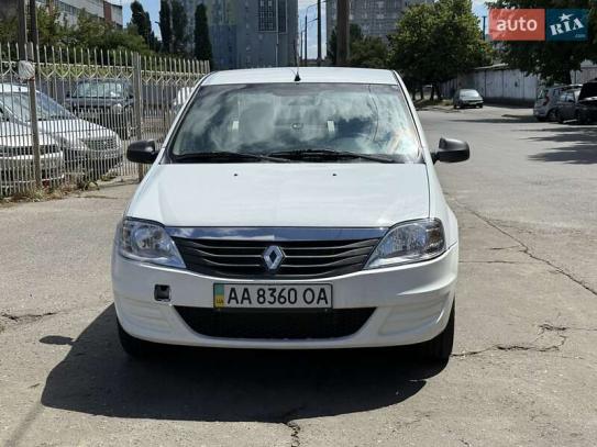 Renault Logan                           2012г. в рассрочку