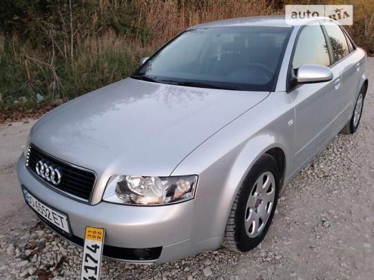 Audi A4 2004г. в рассрочку