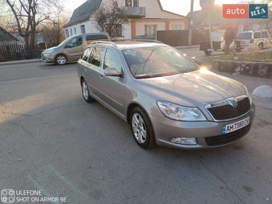 Skoda Octavia                         2013г. в рассрочку