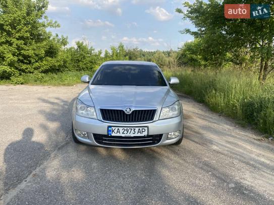 Skoda Octavia                         2012г. в рассрочку