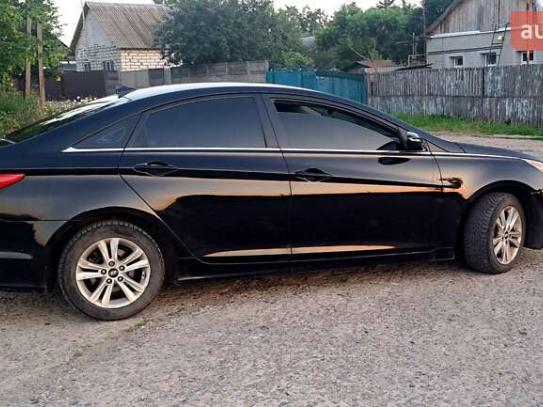 Hyundai Sonata                          2011г. в рассрочку