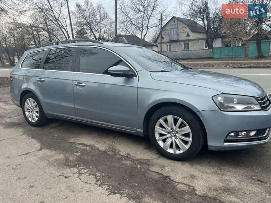 Volkswagen Passat                          2011г. в рассрочку