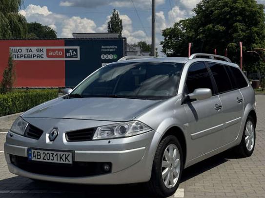 Renault Megane                          2007г. в рассрочку