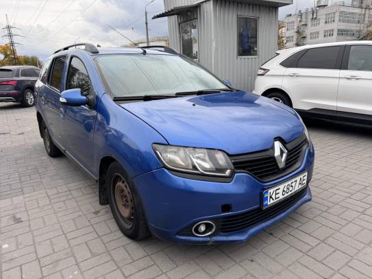 Renault Logan 2013г. в рассрочку