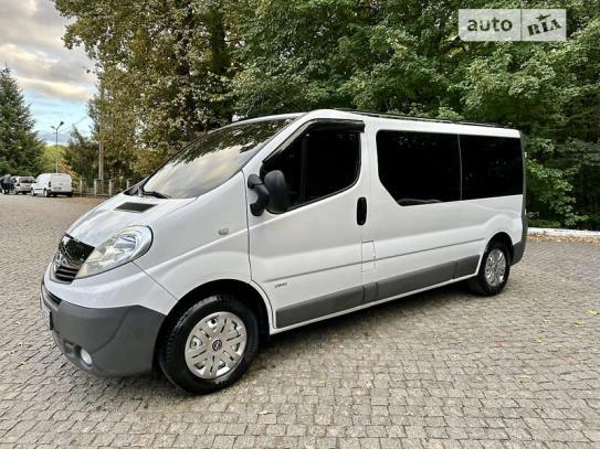 Opel Vivaro 2012р. у розстрочку