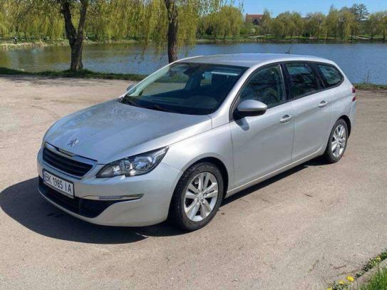 Peugeot 308
                             2014г. в рассрочку