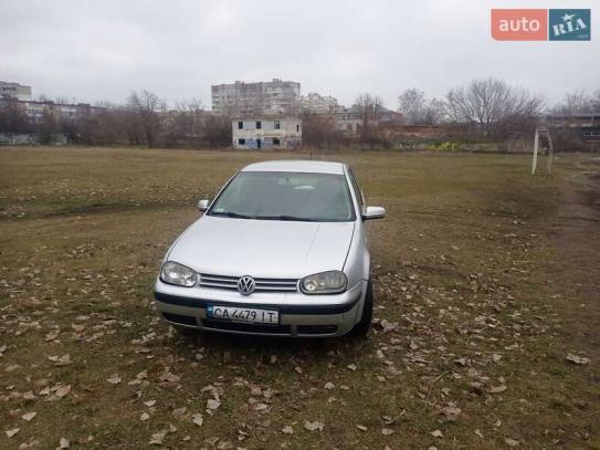 Volkswagen Golf
                            2000г. в рассрочку