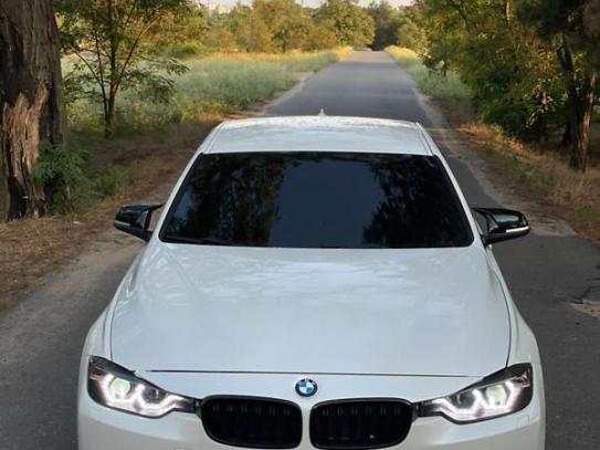 Bmw 3 series 2013р. у розстрочку