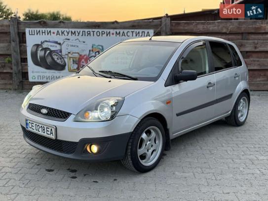 Ford Fiesta                          2008г. в рассрочку