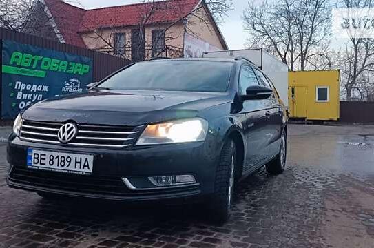 Volkswagen Passat 2011р. у розстрочку