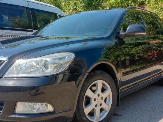 Skoda Octavia                         2009г. в рассрочку