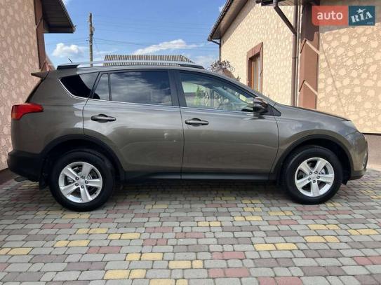 Toyota Rav4 2013г. в рассрочку